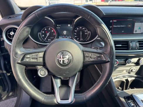 Used 2022 Alfa Romeo Stelvio Ti w/ Active Assist Plus Package image 29