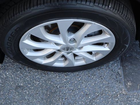 Used 2019 Nissan Sentra SV FWD image 29