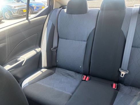Used 2025 Nissan Versa SV FWD image 37