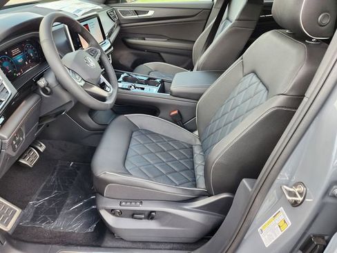 New 2026 Volkswagen Atlas Cross Sport SEL Premium R-Line image 13