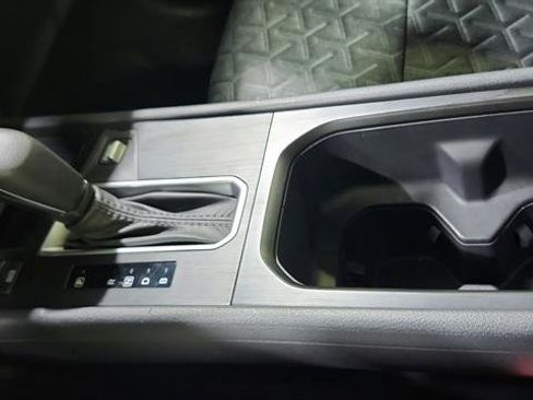 Certified 2026 Nissan Kicks SV FWD image 38