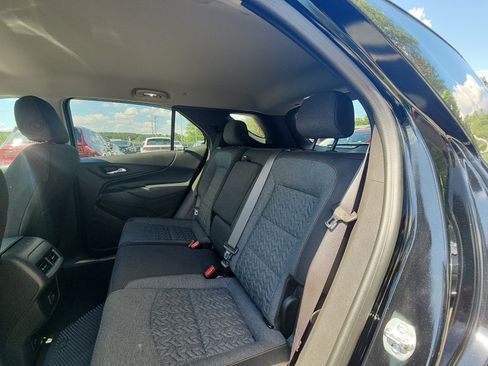 Used 2024 Chevrolet Equinox LT FWD image 19