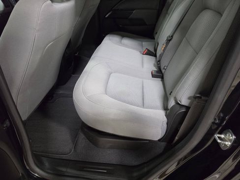 Used 2022 Chevrolet Colorado W/T w/ WT Convenience Package AWD/4WD image 19