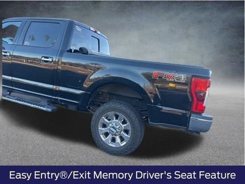 Used 2017 Ford F350 Lariat w/ Lariat Ultimate Package image 11