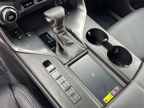 Used 2024 Lexus LX 600 4WD w/ Appearance Package image 21