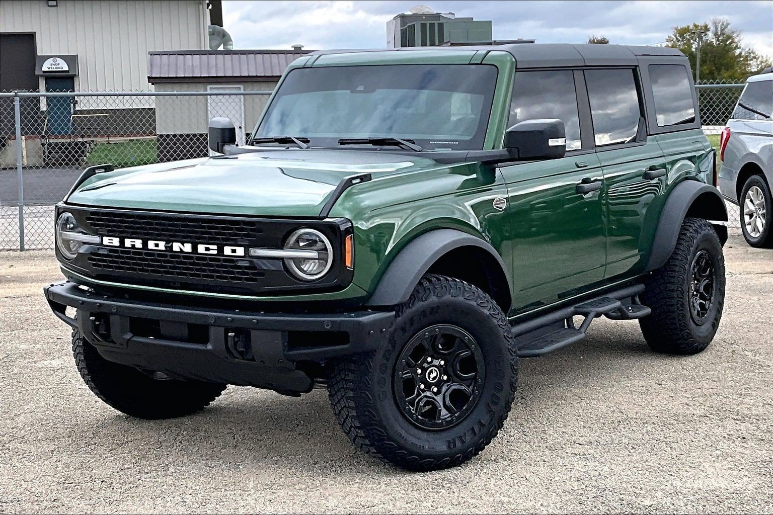 Used 2023 Ford Bronco Wildtrak AWD/4WD image 7