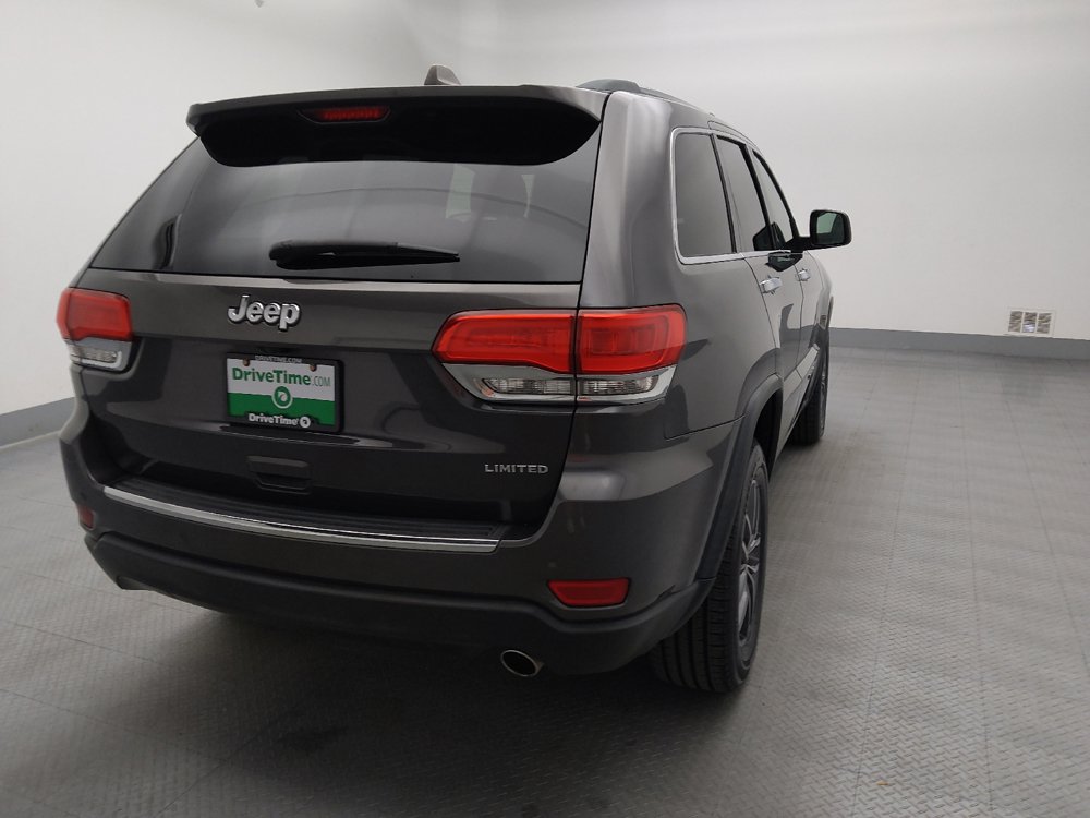 Used 2018 Jeep Grand Cherokee Limited RWD image 7