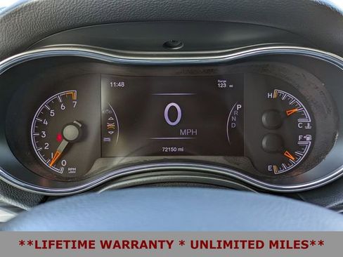 Used 2022 Jeep Grand Cherokee Limited image 32