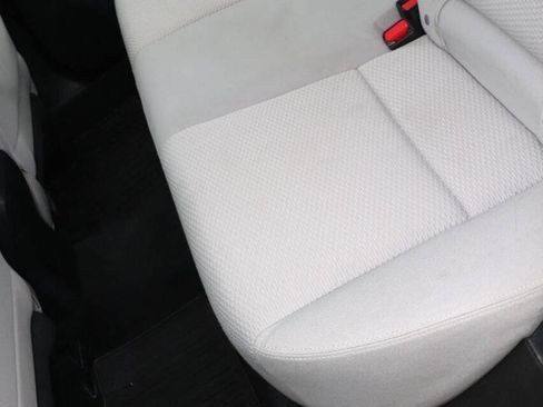 Used 2015 Subaru Forester 2.5i w/ Alloy Wheel Package image 34