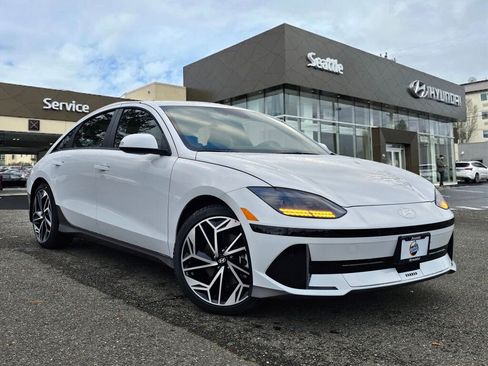 New 2025 Hyundai Ioniq 6 SEL image 1