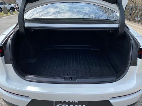 Used 2025 Toyota Crown Platinum image 37