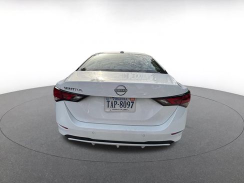 Used 2025 Nissan Sentra SV FWD image 15