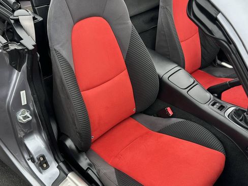 Used 2004 MAZDA MX-5 Miata MAZDASPEED RWD image 18
