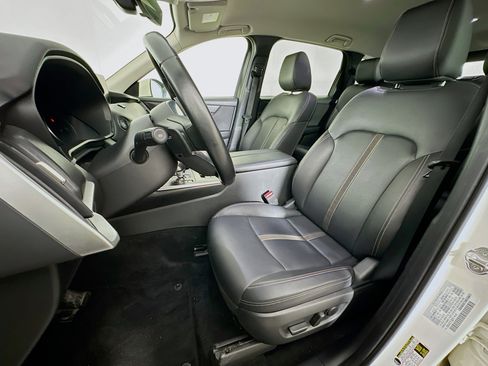 Used 2025 MAZDA CX-90 3.3 Turbo w/ Select Package image 13