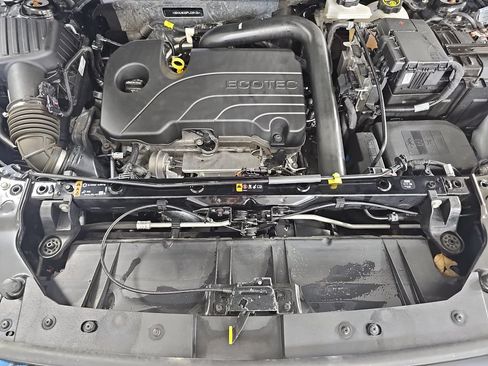 Used 2023 GMC Terrain SLE w/ Driver Convenience Package FWD image 35
