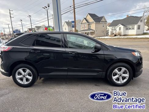 Certified 2024 Ford Edge SE image 5