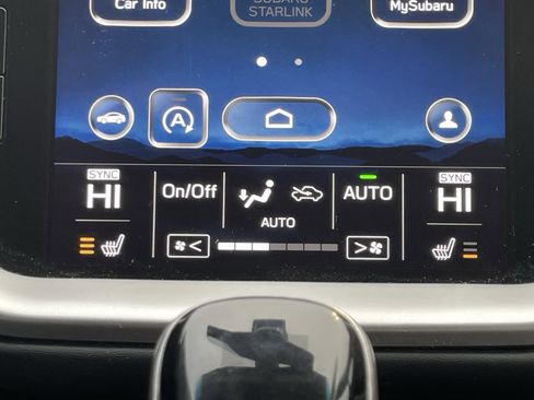 Used 2020 Subaru Outback Limited image 28