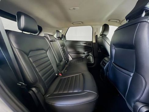Used 2024 Ford Edge SEL image 26