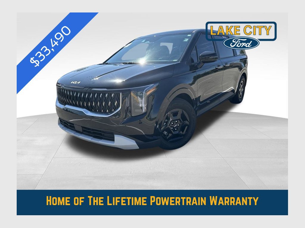Used 2025 Kia Carnival FWD image 1