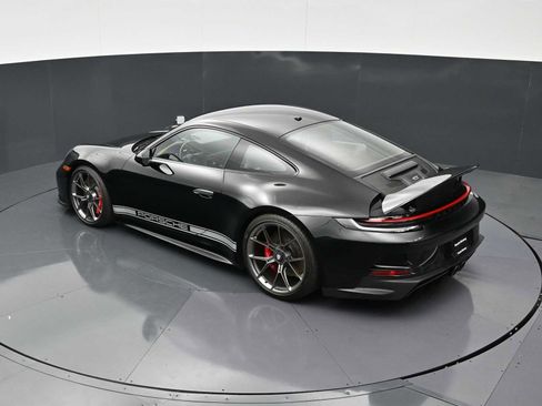 Certified 2022 Porsche 911 GT3 RWD image 32