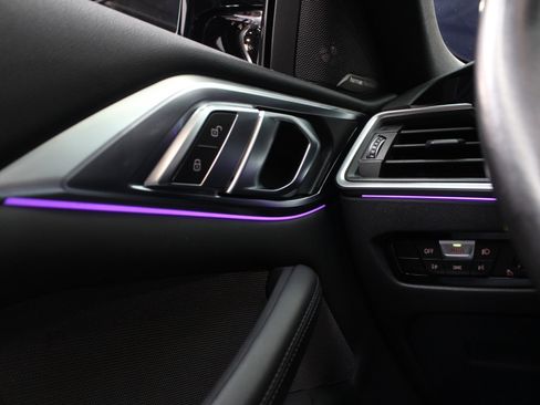 Used 2022 BMW M4 xDrive Competition image 73