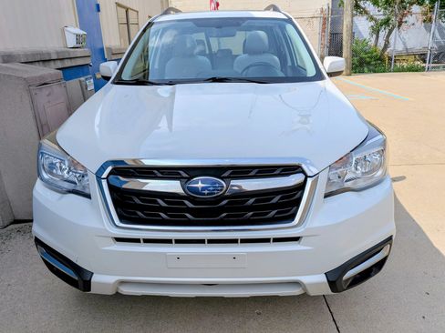 Used 2018 Subaru Forester 2.5i Premium w/ All-Weather Package AWD/4WD image 2
