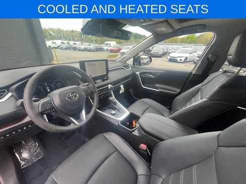 Used 2025 Toyota RAV4 Limited w/ Advanced Technology Package AWD/4WD image 3