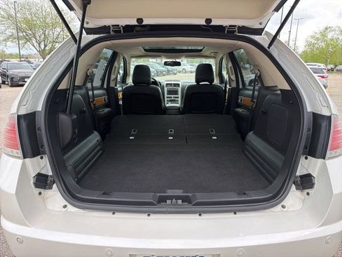 Used 2010 Lincoln MKX AWD image 15