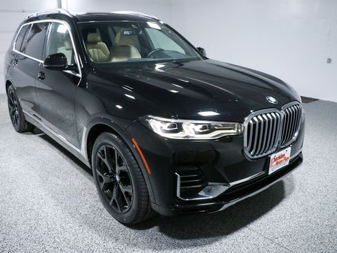 Used 2022 BMW X7 xDrive40i image 5
