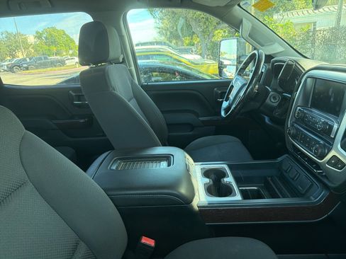 Used 2018 GMC Sierra 2500 SLE image 12