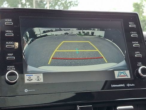 Used 2022 Toyota Camry XLE AWD/4WD image 21