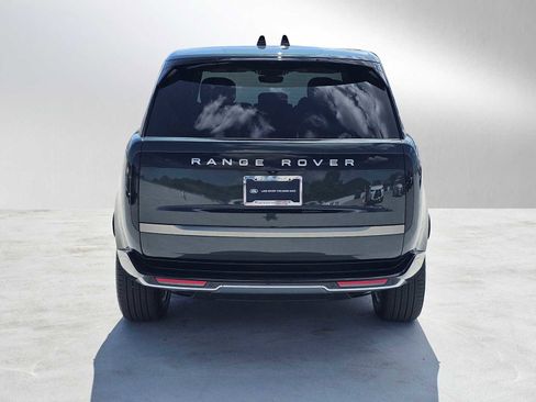 New 2026 Land Rover Range Rover Long Wheelbase SE AWD/4WD image 4