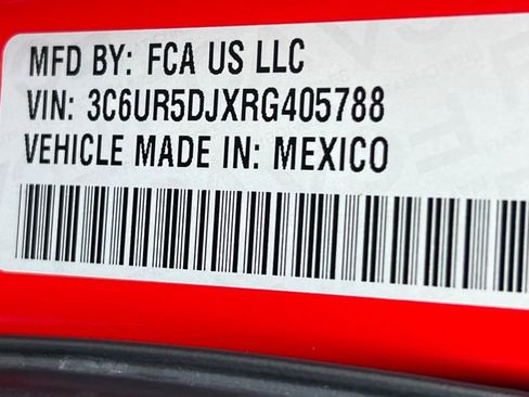 Used 2024 RAM 2500 Big Horn w/ Bed Utility Group image 33