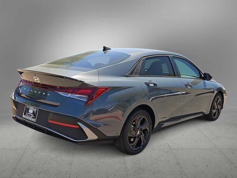 New 2026 Hyundai Elantra Sport FWD image 8