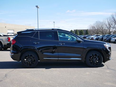Used 2022 GMC Terrain Denali image 8