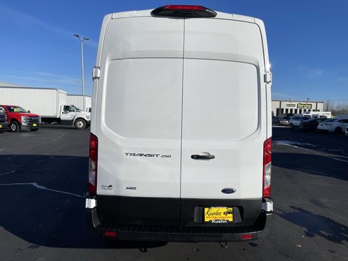 Used 2023 Ford Transit 250 148 High Roof AWD image 7