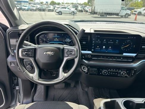 Certified 2023 Chevrolet Silverado 1500 RST w/ Rally Edition image 17