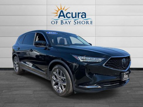 Used 2023 Acura MDX SH-AWD w/ Technology Package image 2