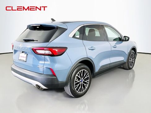 Used 2023 Ford Escape Active w/ Tech Pack #1 AWD/4WD image 7