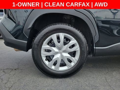 Used 2024 Toyota Corolla Cross L AWD/4WD image 7