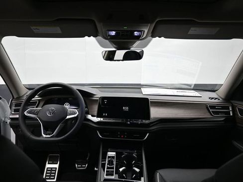 New 2026 Volkswagen Atlas SEL Premium R-Line image 10