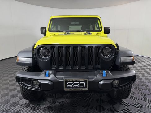 Used 2023 Jeep Wrangler Unlimited w/ Cold Weather Group AWD/4WD image 2