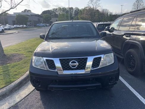 Used 2018 Nissan Frontier SV w/ Value Truck Package image 15