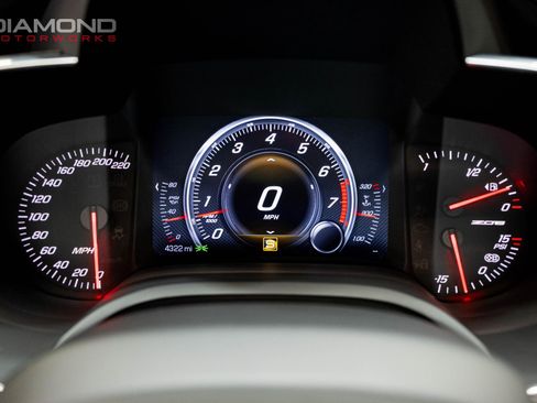 Used 2015 Chevrolet Corvette Z06 w/ 3LZ Preferred Equipment Group RWD image 83