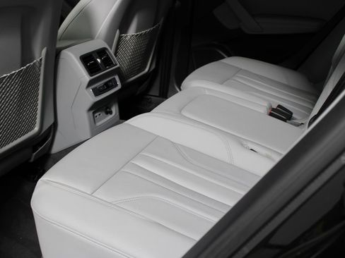 Used 2022 Audi Q5 2.0T Premium Plus image 31