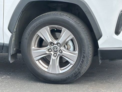 Used 2023 Toyota RAV4 XLE w/ Convenience Package FWD image 28
