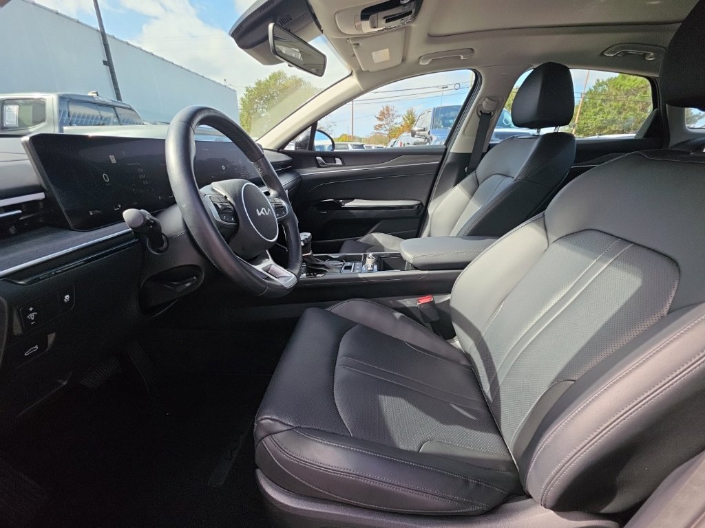 Certified 2025 Kia K5 EX FWD image 12