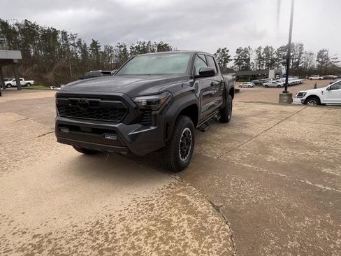 New 2026 Toyota Tacoma TRD Off-Road image 2