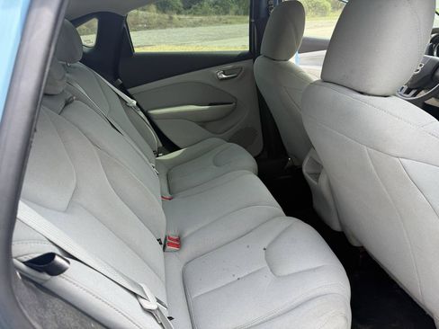 Used 2013 Dodge Dart SXT FWD image 16