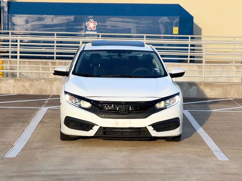 Used 2017 Honda Civic EX image 2